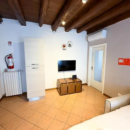 Pao - Arena Apartment